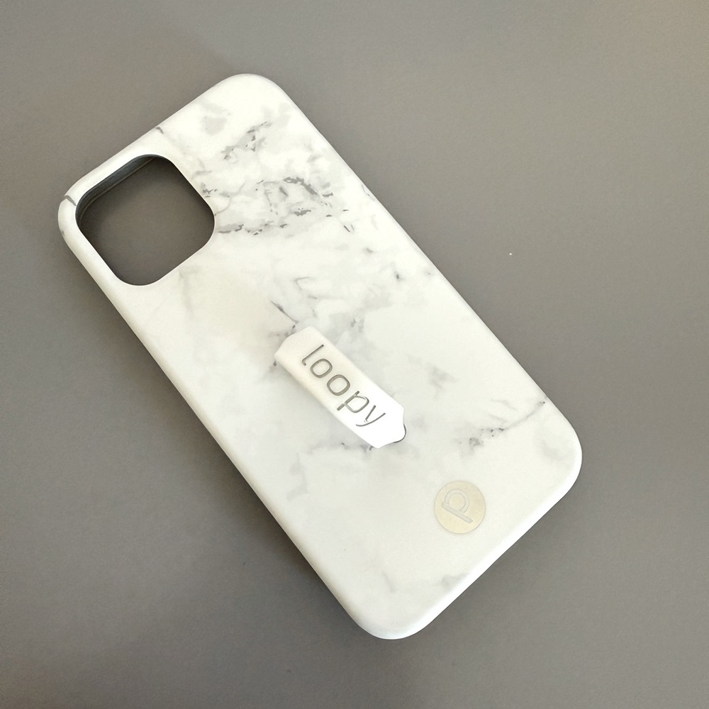 Loopy Case - Righty - White Marble - iPhone 12/12 Pro